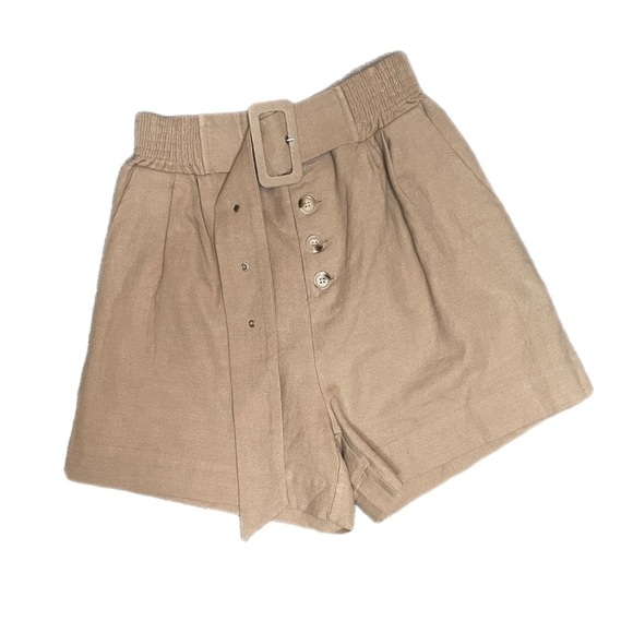 Bobbins & Lace High Waisted Shorts NWT - Picture 1 of 5